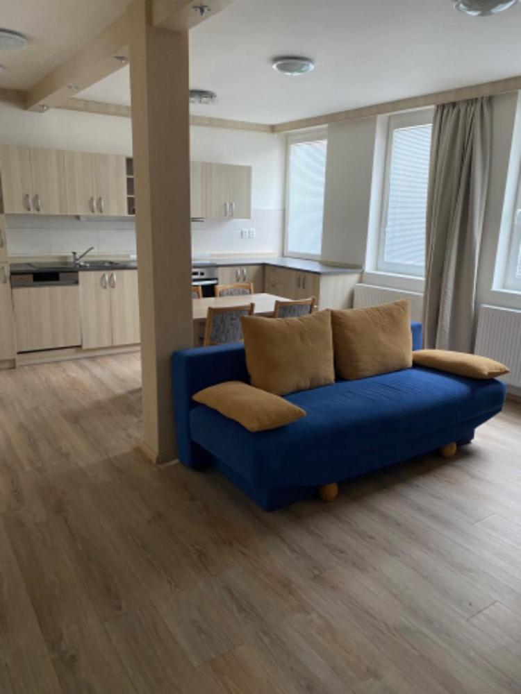 Selsky Dvur Perstejn Hotel ภายนอก รูปภาพ