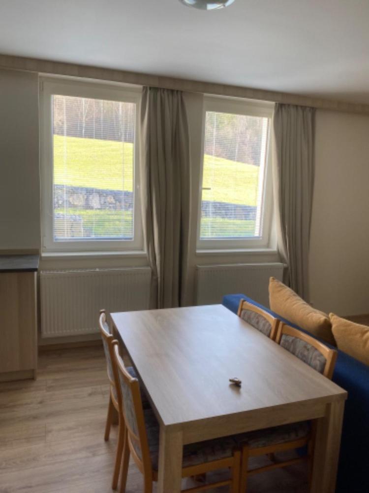 Selsky Dvur Perstejn Hotel ภายนอก รูปภาพ